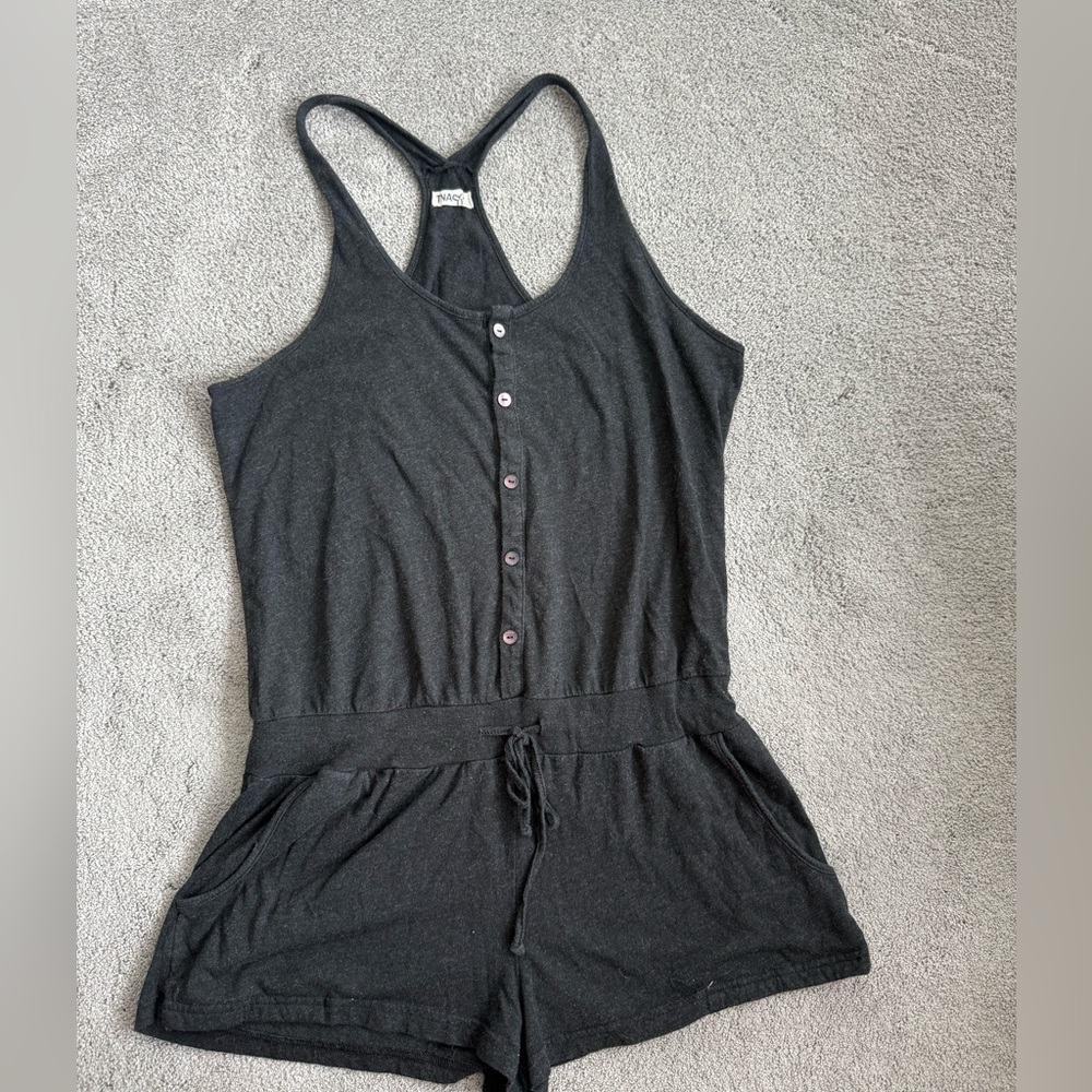Tna romper▪️
Large